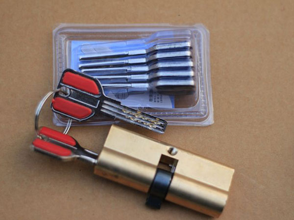 延安24小时上门开锁公司